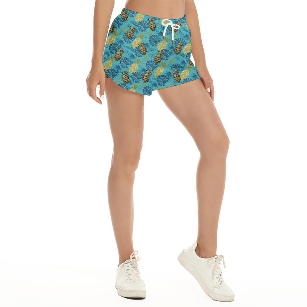 bomb 20- Women’s shorts_Right