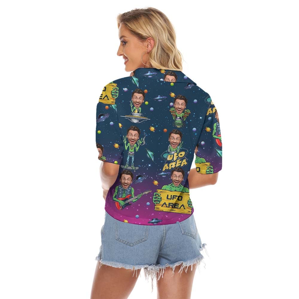Alien Custom Face Women’s Crop Top1