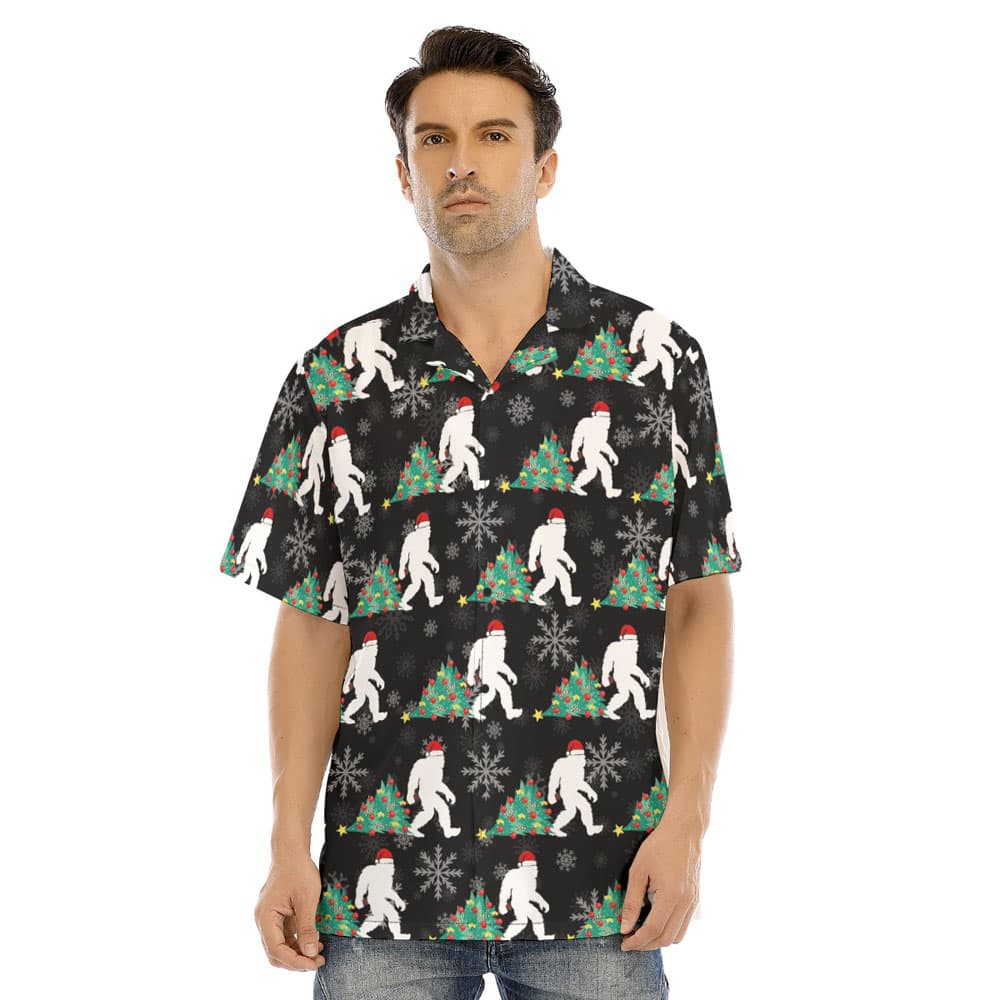 Sasquatch With Christmas Tree Hawaiian Short Sleeves Shirt