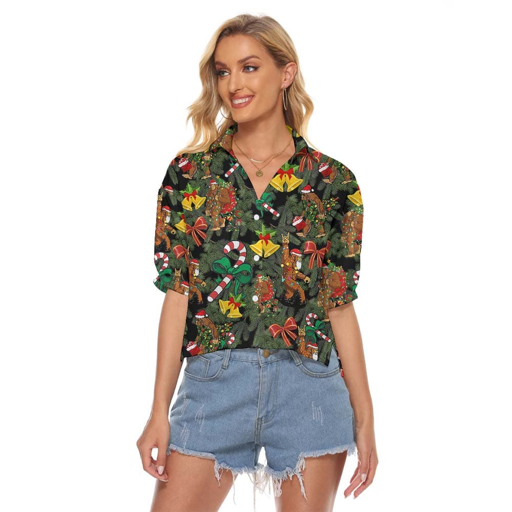 Bigfoot In Christmas Aloha Women's Cropped Shirt