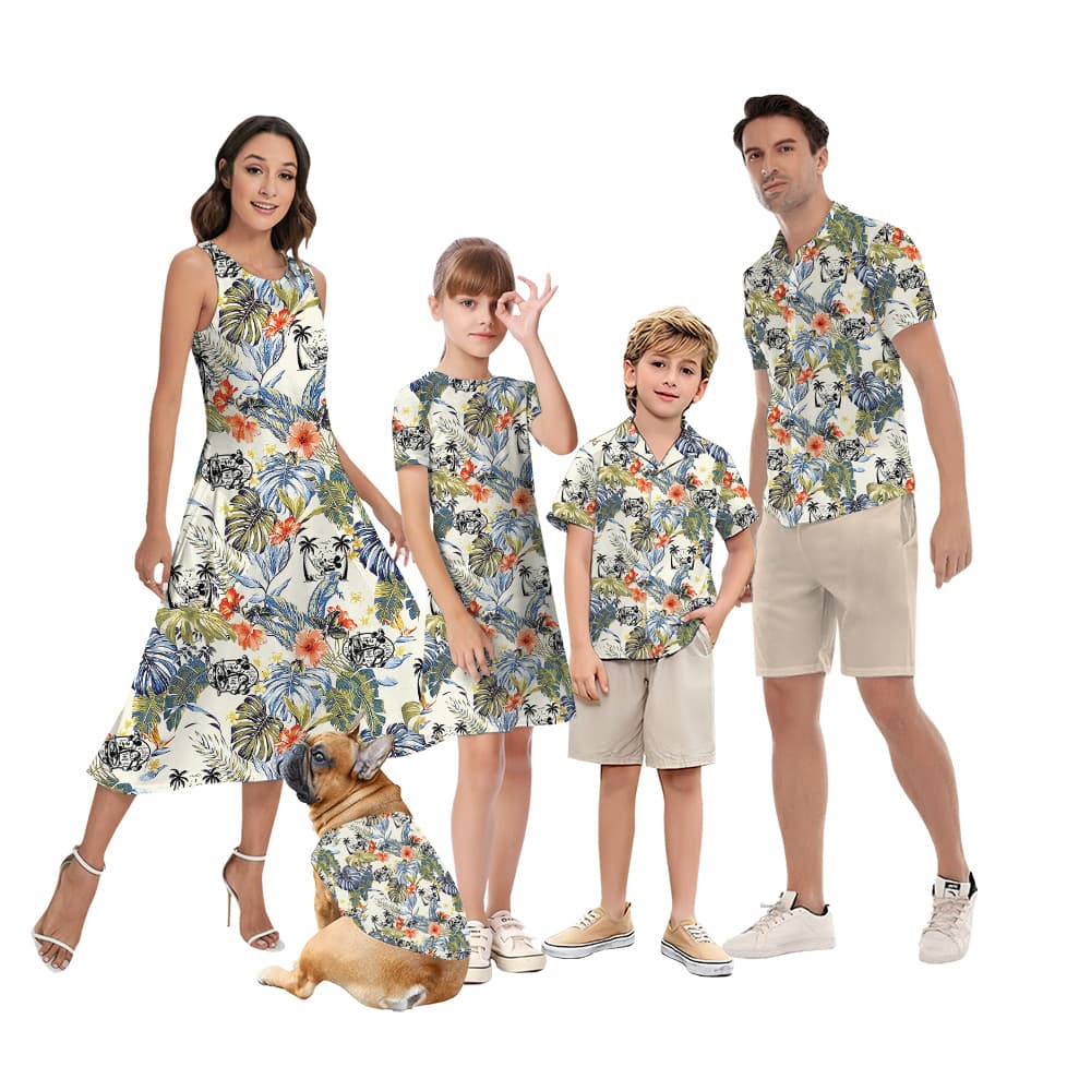 Matching Family and Pet Outfits with Mickey 1928 and Tropical Forest Pattern